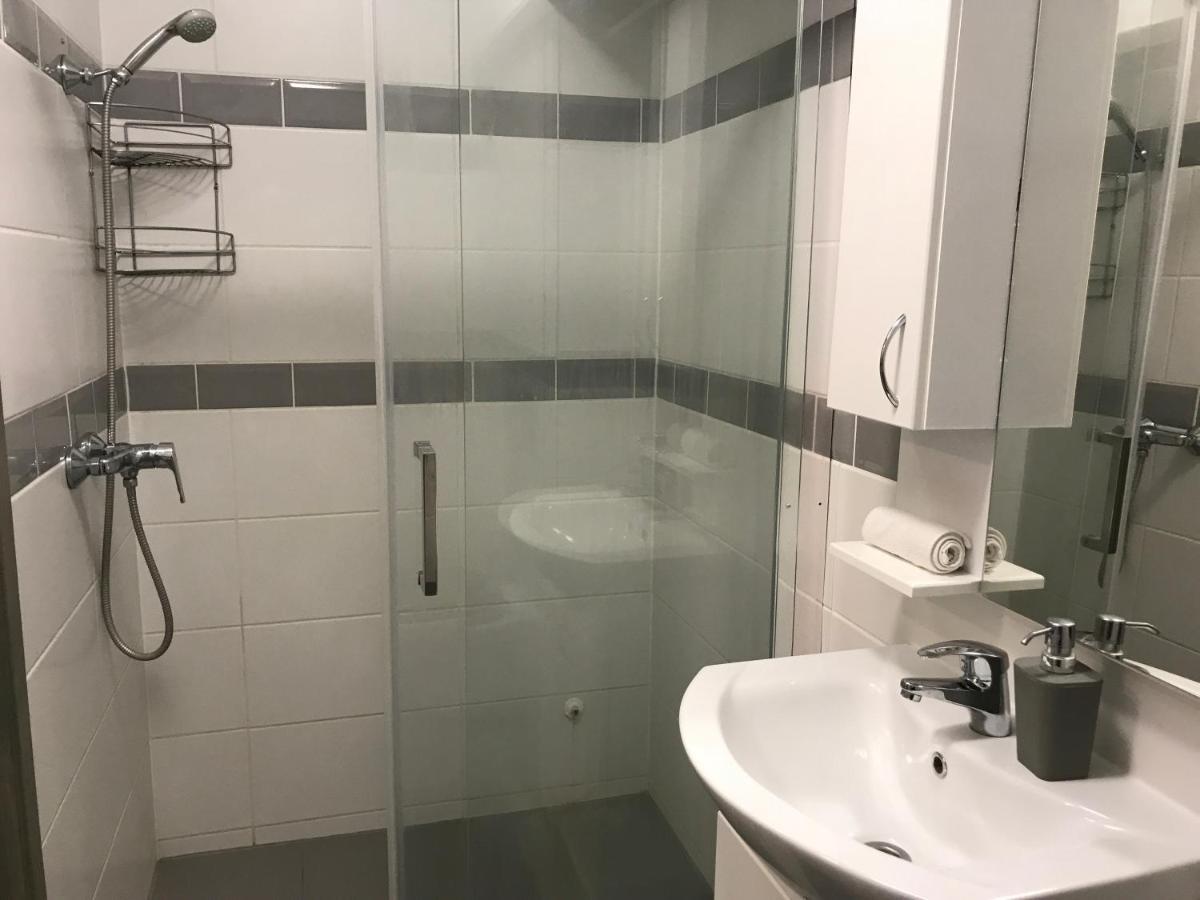 דירות סגד Tisza Gyongye Apartmanhaz מראה חיצוני תמונה