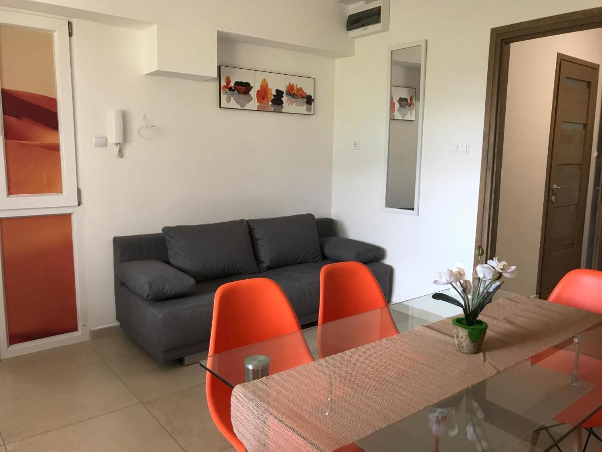 דירות סגד Tisza Gyongye Apartmanhaz מראה חיצוני תמונה