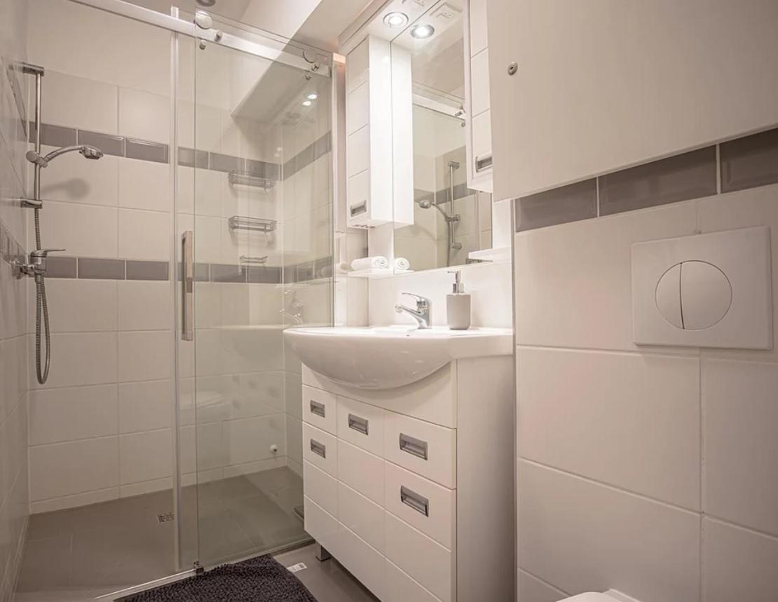 דירות סגד Tisza Gyongye Apartmanhaz מראה חיצוני תמונה