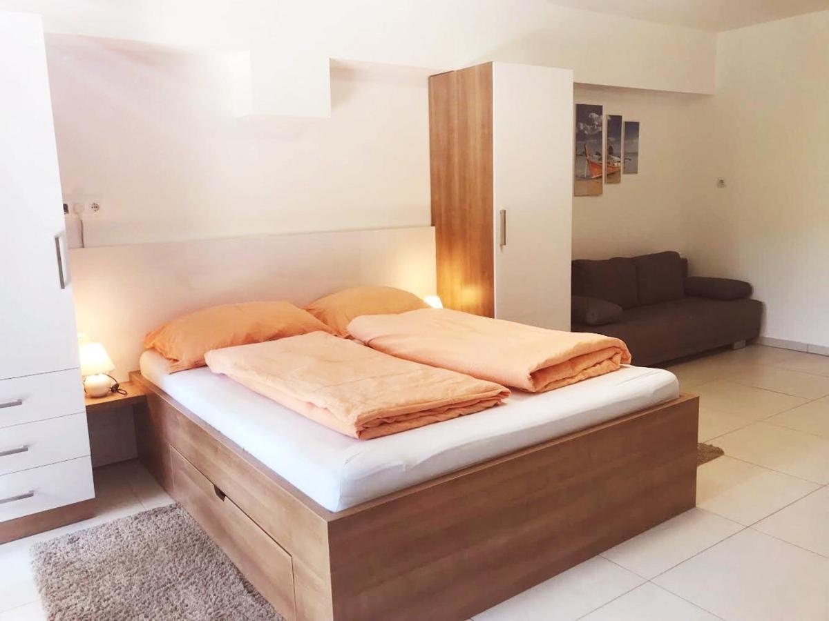 דירות סגד Tisza Gyongye Apartmanhaz מראה חיצוני תמונה